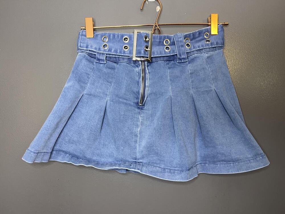 Sugar Thrillz Skirt Womens Small Blue Denim Stretch Pleated Mini Belted Grommet